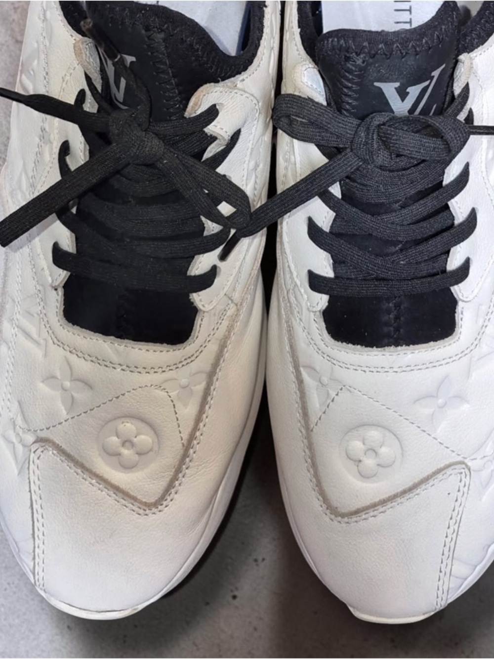 Louis Vuitton White and Black Men's Athletic Sneakers - Picture 7 of 10